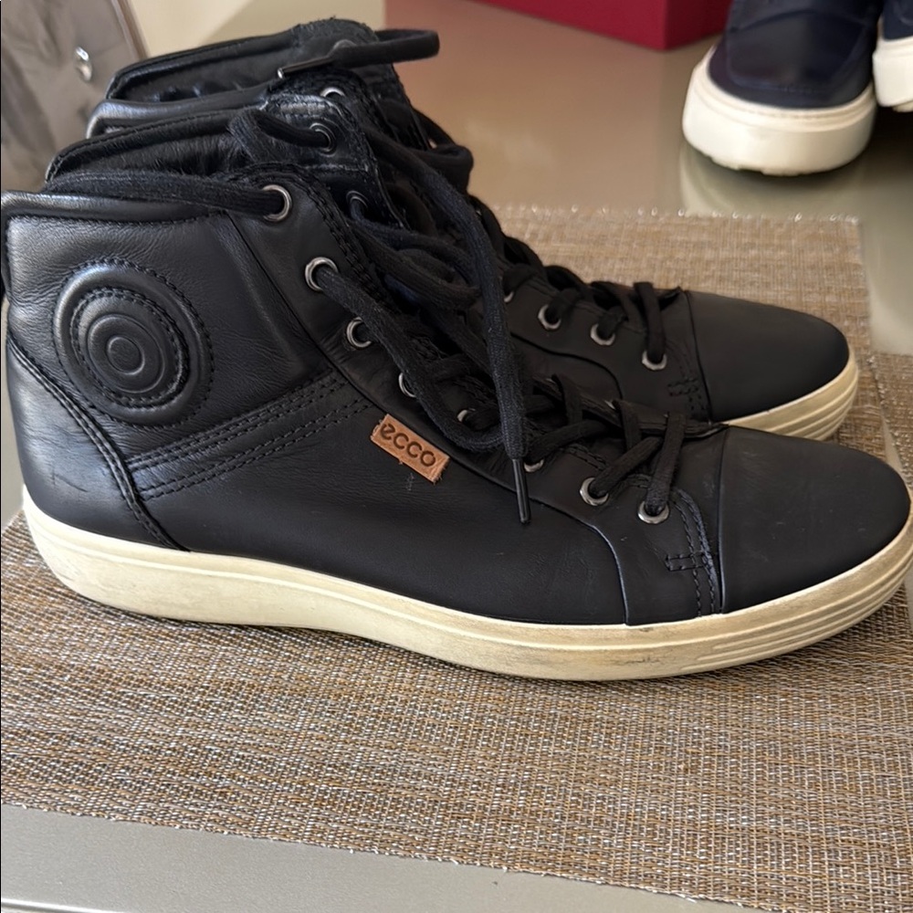Ecco Black Sneakers Leather Low-Top